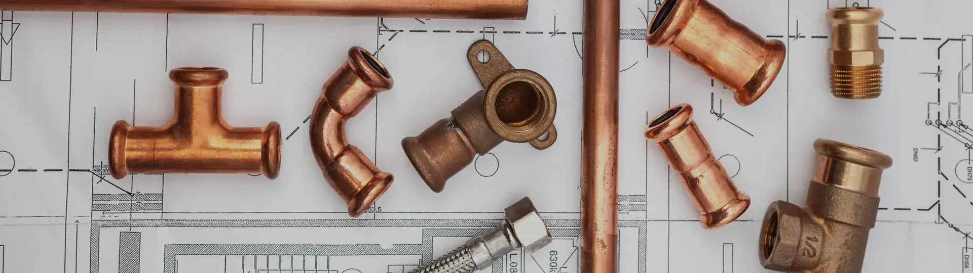 Tuyau et raccord en cuivre